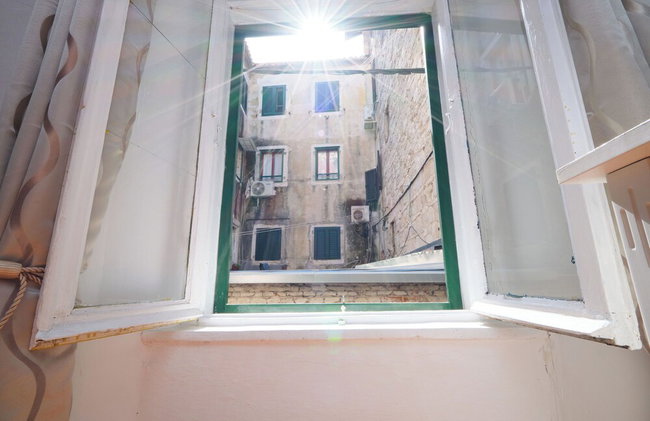 Old Town Art Apartment Split by Litto - Photo 11