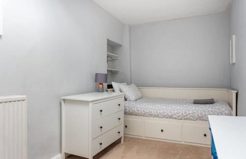 Sunny 4-bedroom cottage with South facing garden - Sunflower Cottage - Foto 16