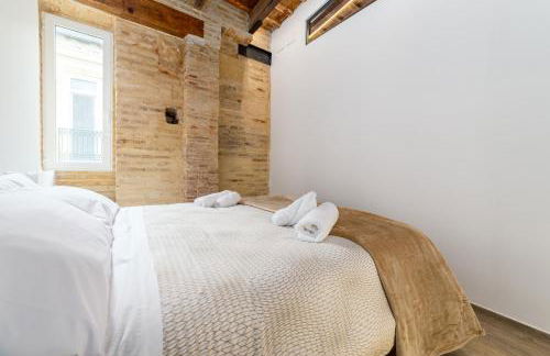 FLORIT FLATS - CATHEDRAL LUXURY TERRACE FLAT 2BR 2BA AC Wifi - Photo 53