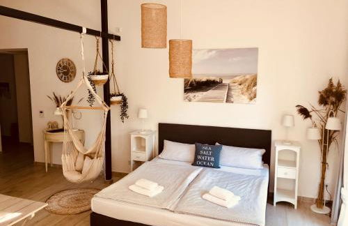 GartenLoft mit Outdoor Whirlpool und Garten - Foto 3