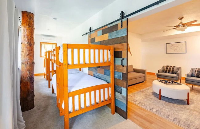 Reduced Nightly Rates! Park City Cabin, Hot Tub, Fire Pit - Sleeps 14 - Photo 121