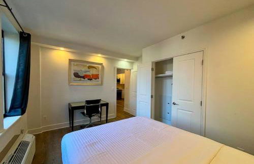 Central Park West Furnished 1 Bedroom Apartment - Foto 5