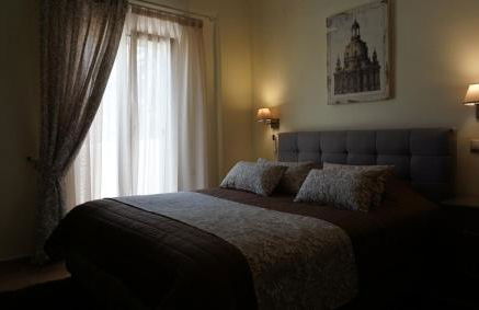 EfisHouse - Photo 41