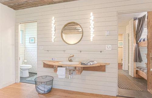 Secluded Lakeside Retreat for Groups near Grand Rapids, Minnesota - Photo 13