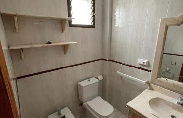 Precioso adosado con parking a 100 metros de la playa - Photo 4