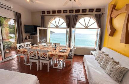 Apartamento con jardín a 11 metros de la playa. SE. - Foto 53