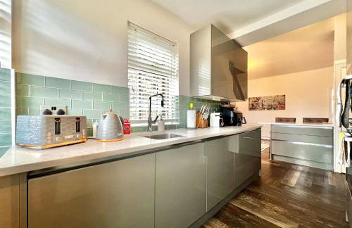 Arnold House in the heart of Calverley village - Foto 42