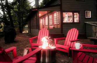 Rustic, Pet Friendly Cabin on the Hudson River, Perfect for a Glamping Weekend in the Adirondacks - Foto 6