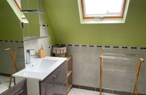 La maison d'à coté, gîte en bord de Rance - Foto 22