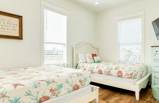 Boats Fishing and Exquisite Decor - Foto 25