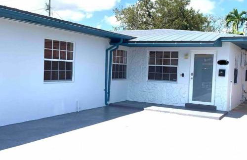 HOME AWAY FROM HOME Near Airport and Malls and Highways - Photo 17