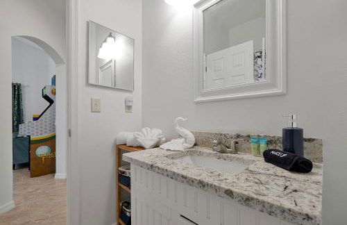 Southern Dunes Home w Pool, Spa & Game Room - Foto 44