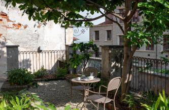 3 Bedrooms Old Town Secret Gem with Private Garden - Foto 72
