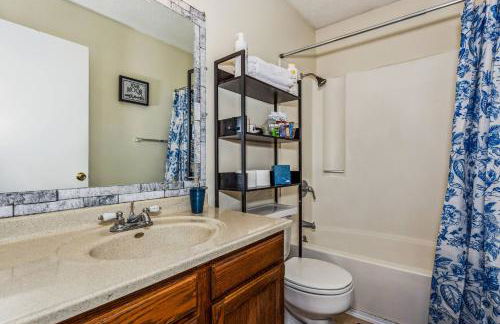 Theater, King&PoolTable with PrivateHotTub - Foto 5