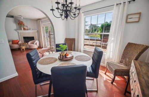 Pondside Perch - Your Waterfront Retreat home - Foto 5