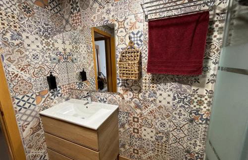 Apto Primera Línea con Piscina - Guipas Beach - Foto 13