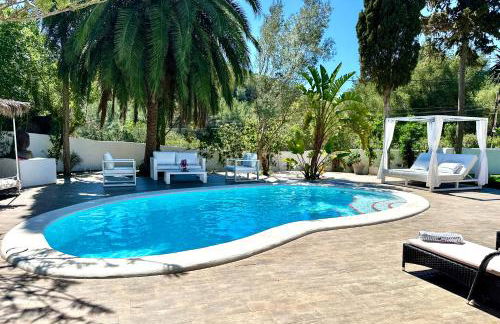 Stylish Ibiza Villa Near Beaches Private Pool & Lush Garden - Foto 42