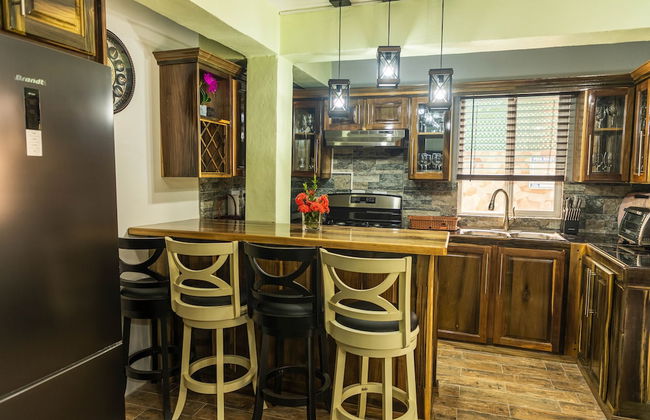 Topaz Apartment Villas-Pool Side Piton v - Foto 10