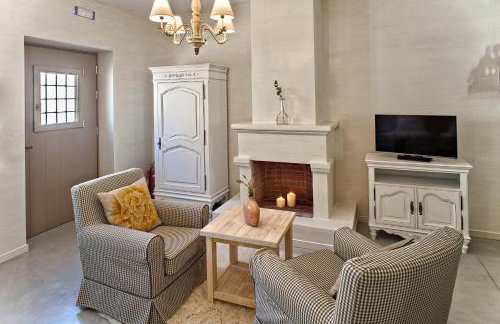 Haones Suites - Photo 22