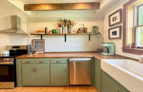 Fingerlakes farm with goats & chickens - Foto 6