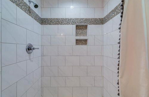 Lovely Morehead City Home with Fire Pit and Gas Grill - Foto 15