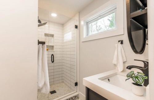 Cape Diem- Home in West Hyannisport - Photo 7