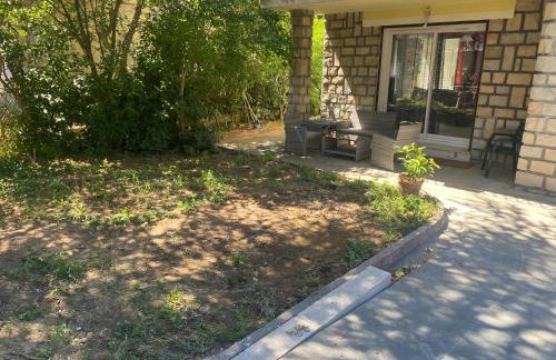 Rez de villa Grand T2 proche plage Marvivo-Sablettes - Foto 18