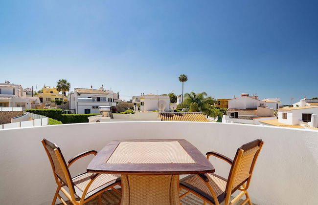 Villa Harpista in Guia by Ideal Homes - Photo 6