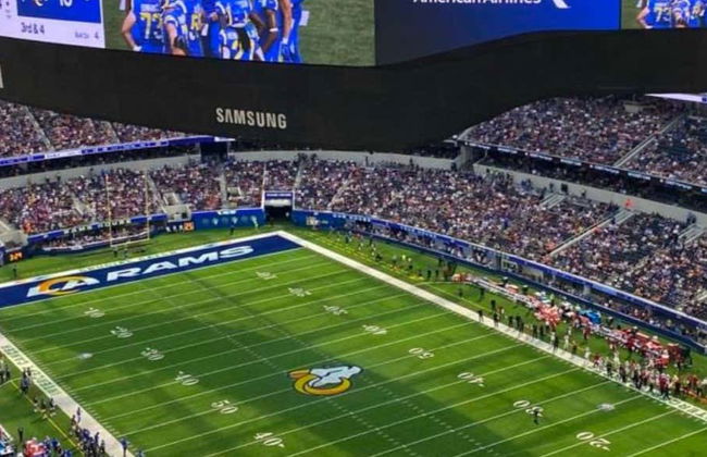 Los Angeles NFL Tickets: Rams or Chargers Game - Foto 8