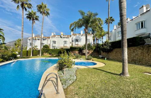 Luxury Golden Mile Townhouse near Puente Romano - EaW Homes - Foto 40