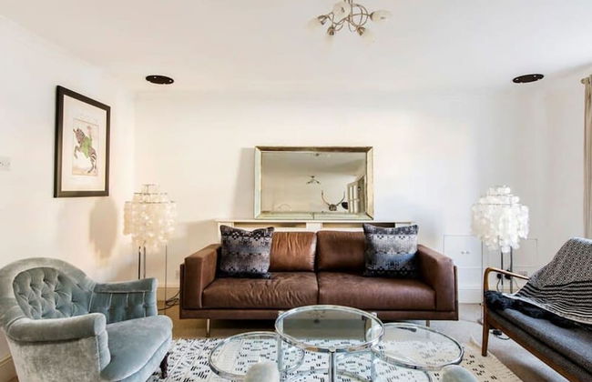 Beautiful 2-bed Flat Notting Hill - Photo 1