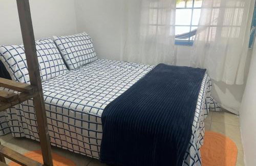 casa de praia em Itapoá SC a uma quadra da praia - Foto 24