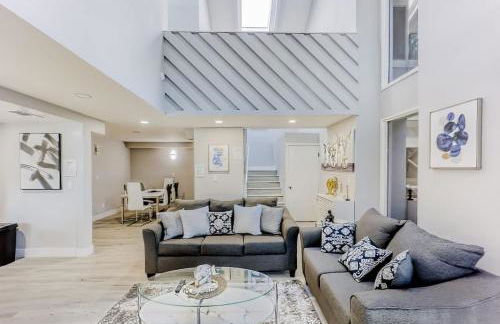 Luxury Family Home w AC and Patio near Meta and Stanford - Foto 3