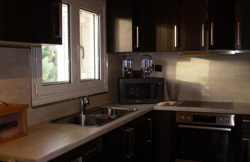 Ariadnis Spacious 3Bd home, 10 mins to Airport, Port, Beach - Foto 51