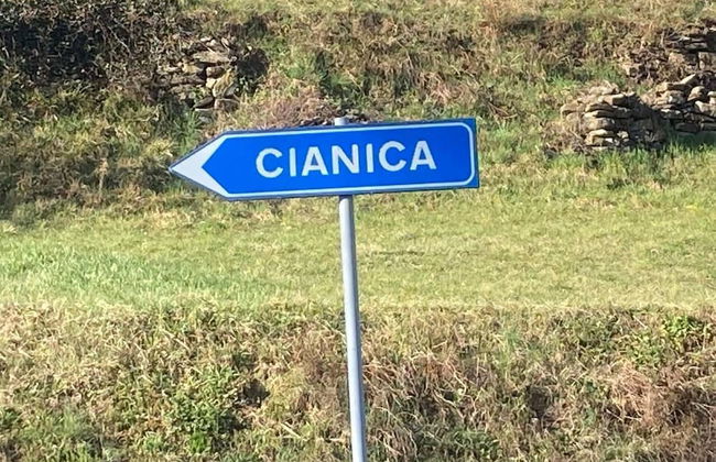 2-bed Borgo val di Taro Apt w/ Private Terrace - Foto 41