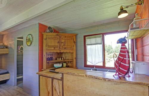 Roulotte pittoresque 4 pers avec animaux admis, draps et ménage inclus - FR-1-496-308 - Foto 3