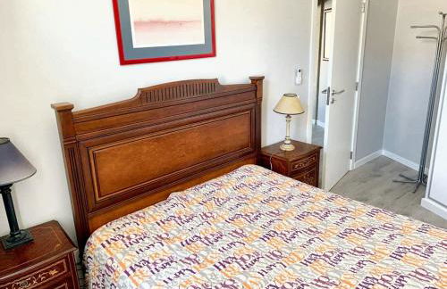 Cozy house in Castelo Branco, 60 m², city view balcony - Foto 6