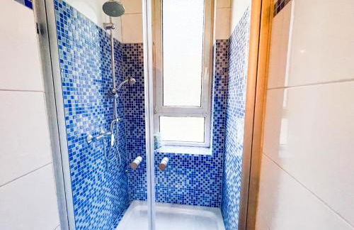 Citynah, Balkon, große Küche und Garten - Foto 38