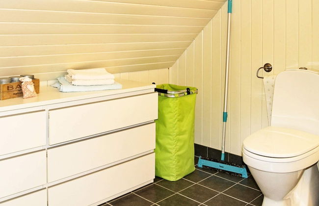 5 Person Holiday Home in Lonevag - Foto 7