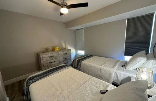 Backyard Oasis - Foto 38