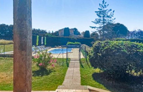 3 Bedroom Gorgeous Home In Gargas - Foto 9