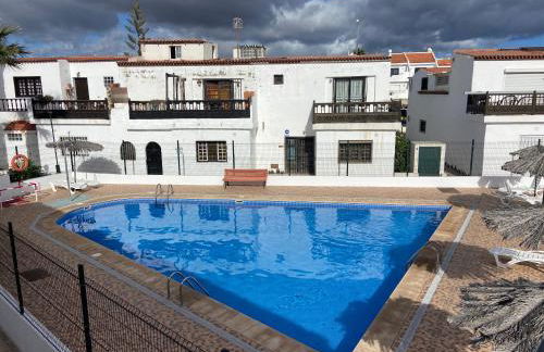 Cozy 3 Bedroom Townhouse - Foto 19