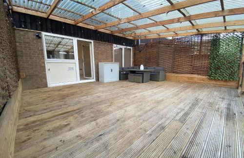 3 Bedroom House - Photo 11