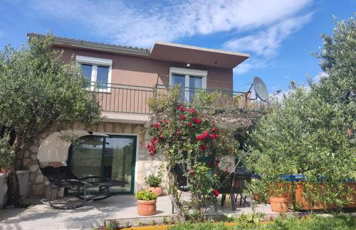 Holiday House Mablo with pool & jacuzzi - Photo 23