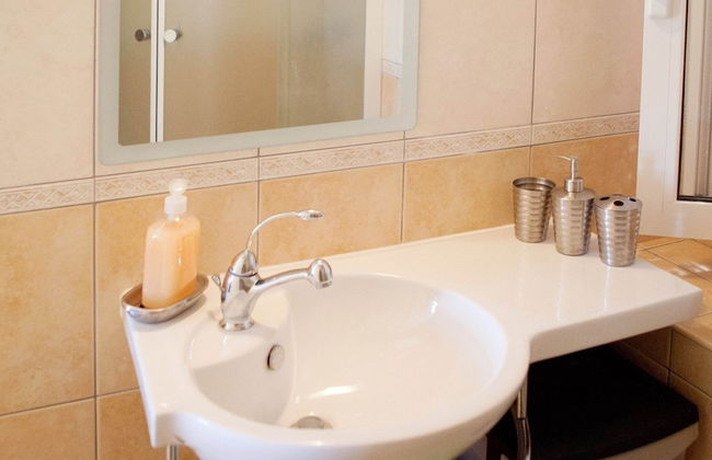 Apartment in Okrug Donji for 4 Person - Foto 9