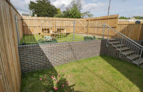 The Old School - Photo 19