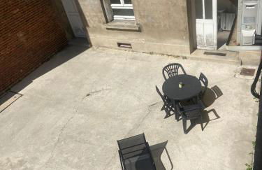 Iago city,appartement spacieux 2 chambres, hyper centre, aéroport et gare à proximité - Foto 45