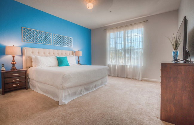 Beautiful LAKEVIEW Deluxe Condo Near Theme Parks - Foto 3