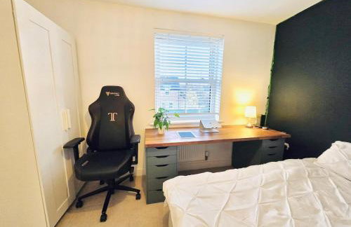 Modern 3-Bed plus Office - Walk to Bicester Village - Foto 3