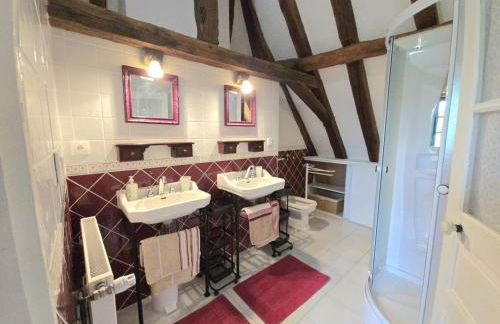 Charmante maison à Hautefort avec piscine privée, animaux admis - FR-1-616-514 - Foto 10